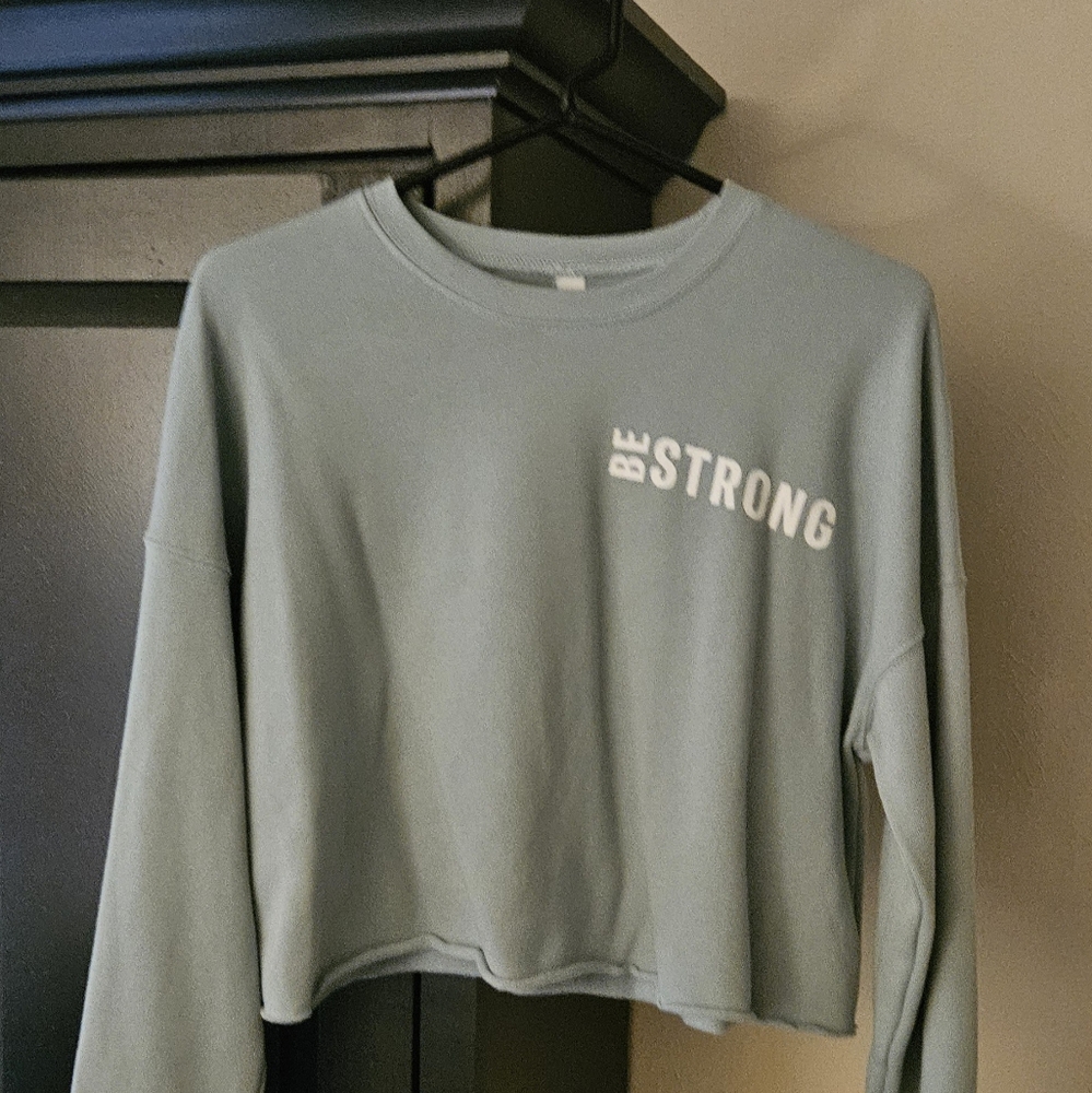 Studio 6 Fitness Be Strong Fleece Crop